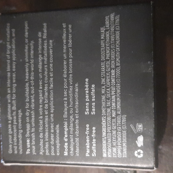 Eyeshadow - Picture 6 of 6